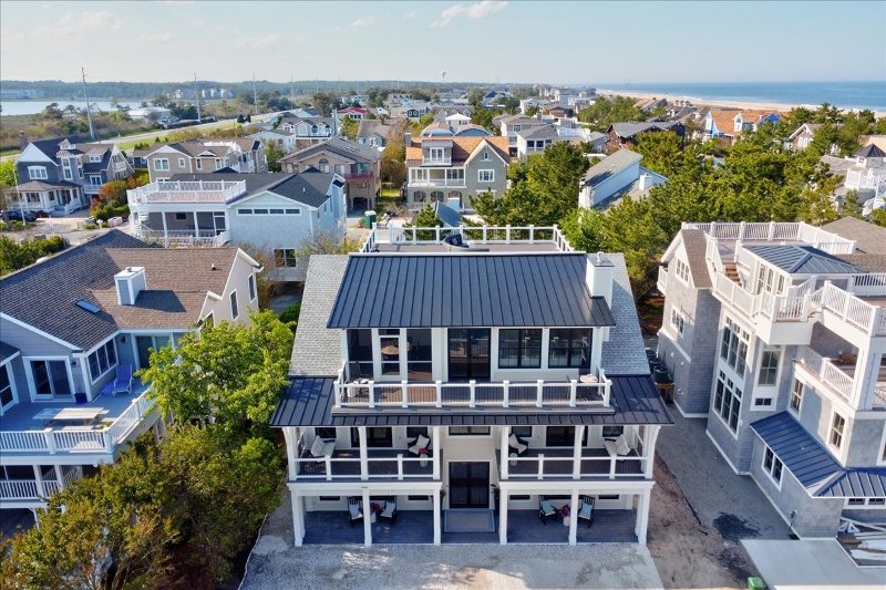 39885 Bennett Street, Sussex Shores — photo 85