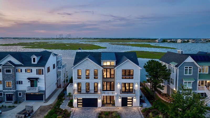 38972 Bayfront Drive, Quillens Point — photo 1