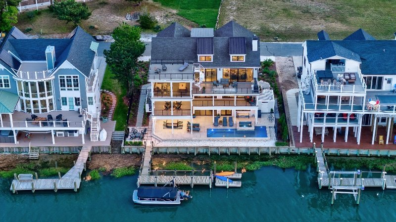 38972 Bayfront Drive, Quillens Point — photo 5