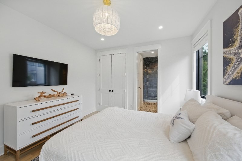 39619 Michelane Circle, Breakwater Beach — photo 23