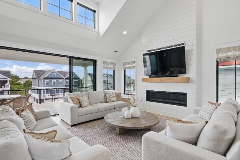 39619 Michelane Circle, Breakwater Beach — photo 57